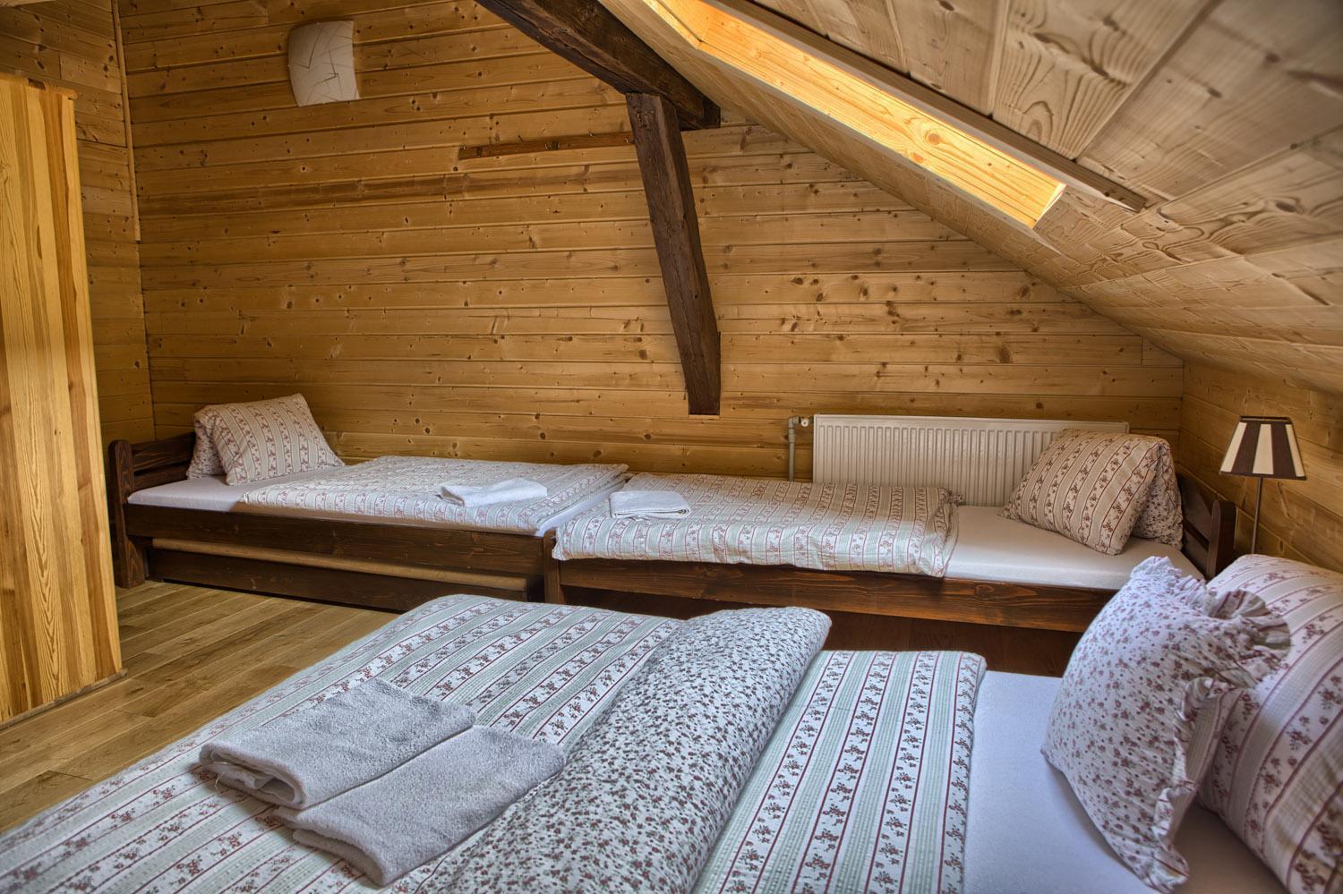 Penzion Zbojnicky Halas Tisovec Extérieur photo