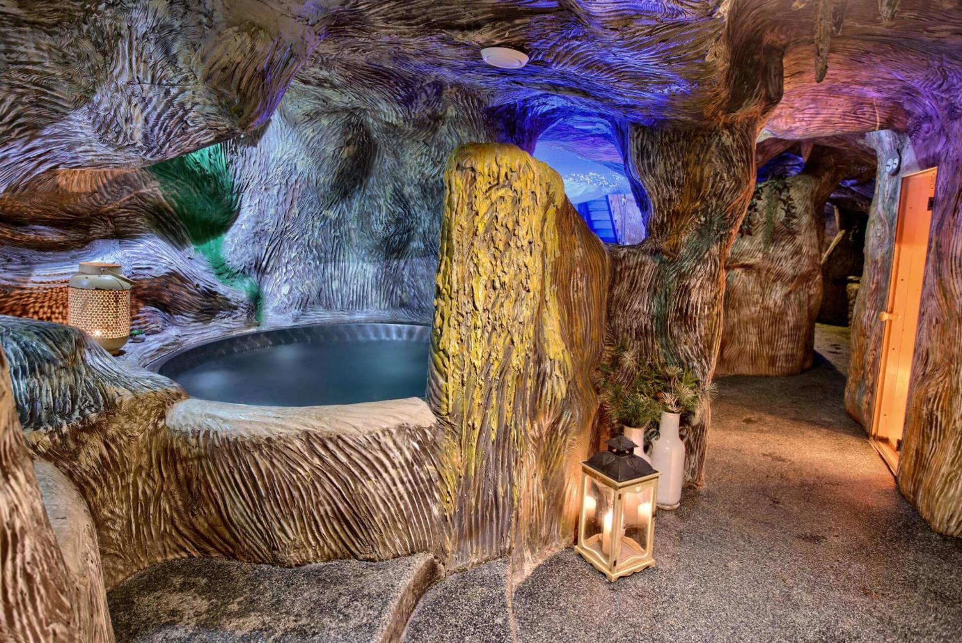 Penzion Zbojnicky Halas Tisovec Extérieur photo