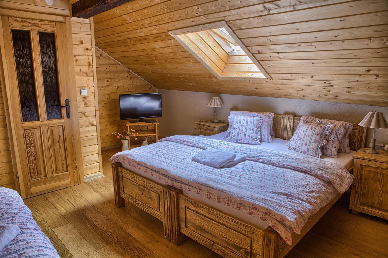 Penzion Zbojnicky Halas Tisovec Extérieur photo